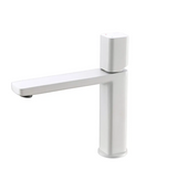 UrbanEdge – gunmetal, mosiężna, jednouchwytowa, kwadratowy design, ciepła i zimna woda