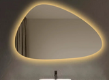 NordiLux Design Lustro Łazienkowe – Inteligentne LED Lustro Ścienne z Nieregularnym Kształtem i Ramą z Aluminium