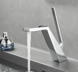 Bateria umywalkowa PureFace – jednouchwytowa, czarna lub chrom, ciepła i zimna woda, montaż nablatowy