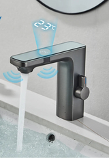 Inteligentna Biała Bateria Umywalkowa TouchFree LED