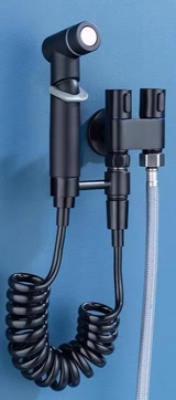 AquaSmart Bidet Companion – Luksusowy Zestaw Higieniczny do Montażu Ściennego
