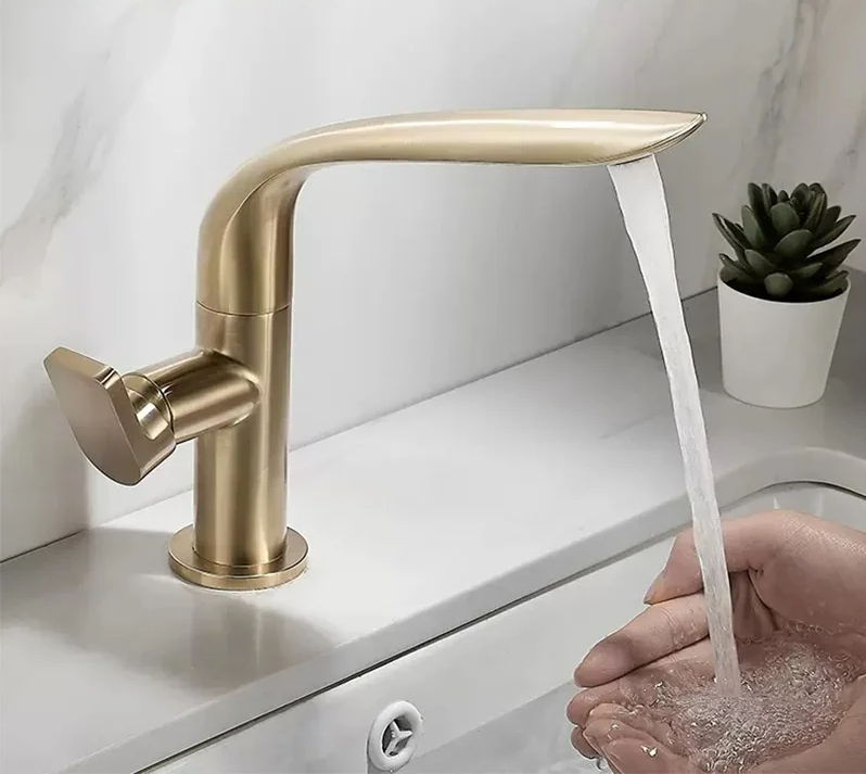 AquaLux Zlewozmywakowa Bateria – Obrotowy Luksusowy Zimno-Ciepły Kran z Obudową z Mosiądzu