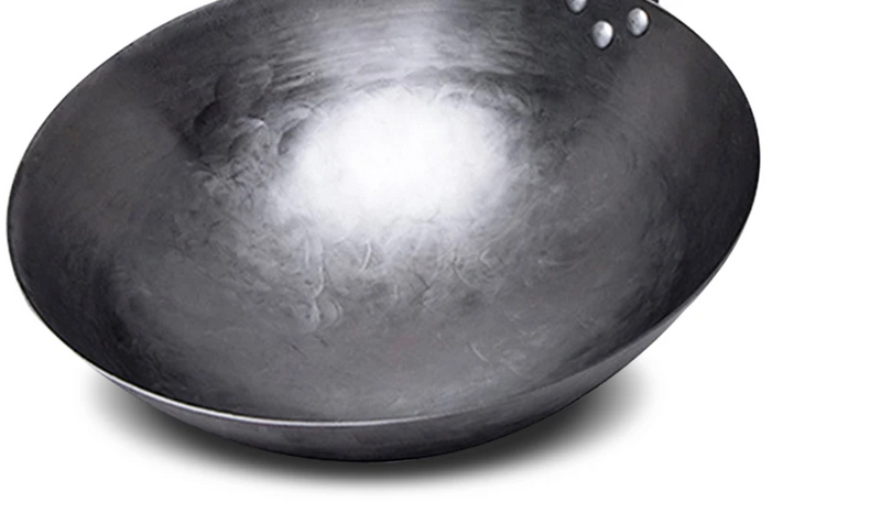 ForgePro – Ręcznie Kutego Żelaznego Woka z Drewnianą Rączką