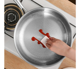 TitanPro – Czysto Tytanowa Patelnia z Wzorem Młotka