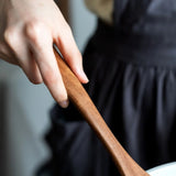 EcoWood – Luksusowy Drewniany Zestaw Akcesoriów Kuchennych z Pojemnikiem do Przechowywania