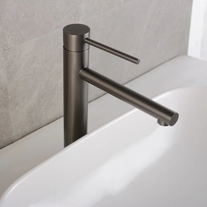 AUREGO Szlifowany Różowe Złoto Kran Łazienkowy