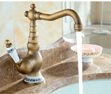 Antyczna Bateria Zlewozmywakowa – 360° Obrotowa | Ciepła i Zimna Woda | Złote Wykończenie