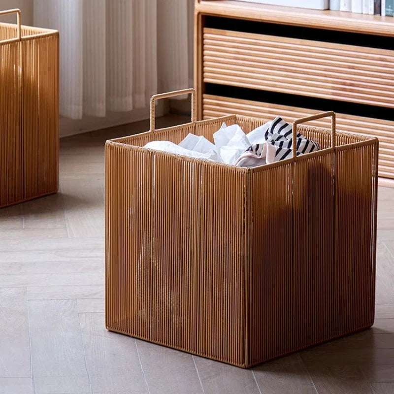 LaundrEase Estetyczny Kosz na Bieliznę