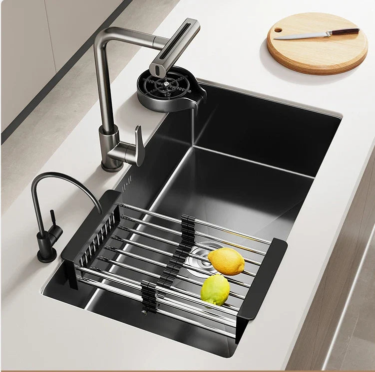 Nowoczesny Czarny Zlewozmywak ze Stali Nierdzewnej z Baterią – Elegancja i Funkcjonalność w Twojej Kuchni