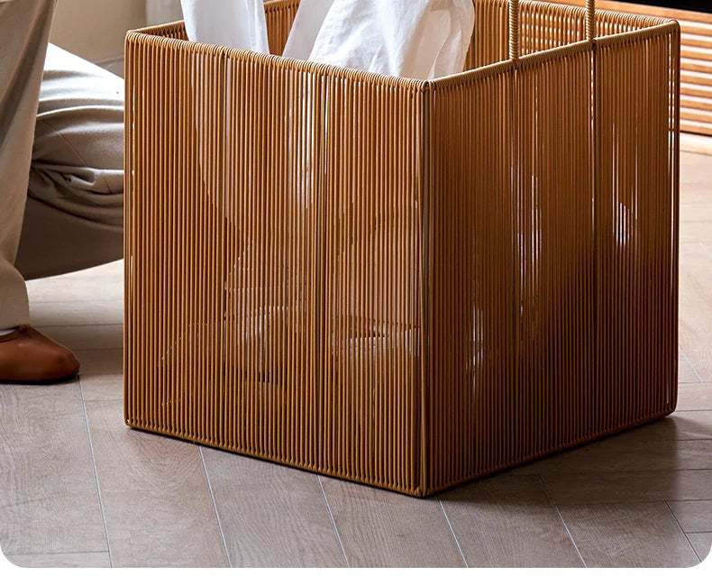 LaundrEase Estetyczny Kosz na Bieliznę