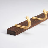 WalnutHook – 3-Hakowy Wieszak na Ręczniki z Drewna i Metalu