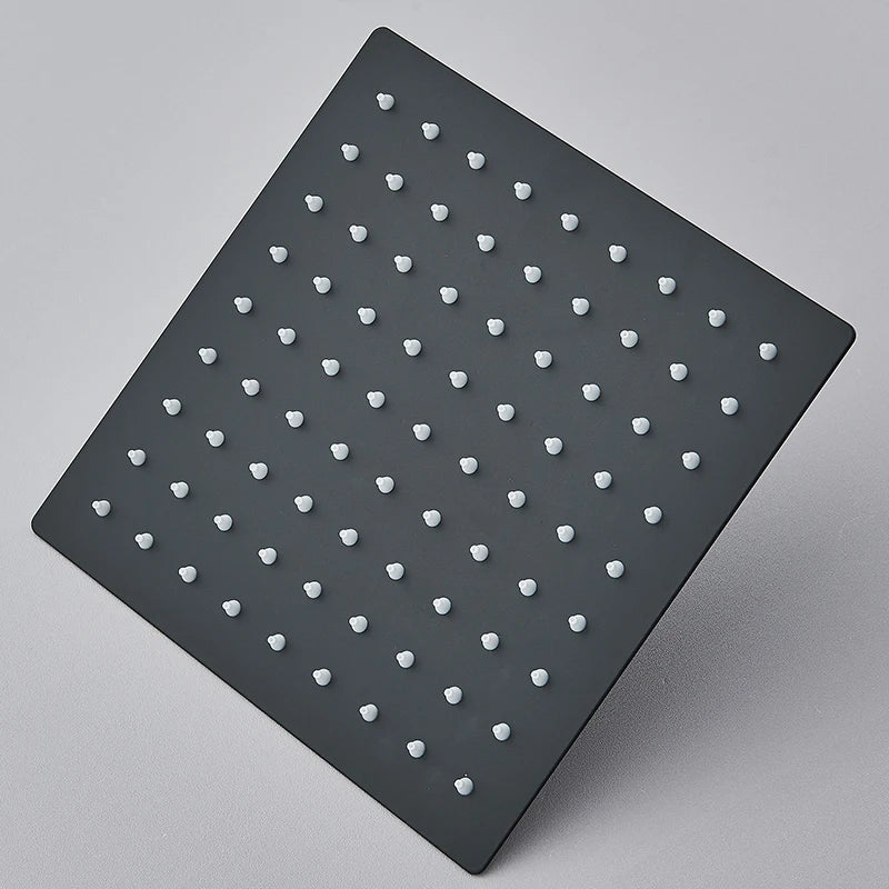 Kwadratowa Deszczownica | Matowa Czerń – Montaż Ścienny i Sufitowy | 360° Obracana