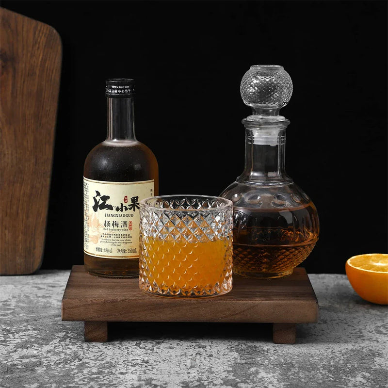 RustiTray – Drewniana Podwyższona Ozdobna Podstawka do Przechowywania