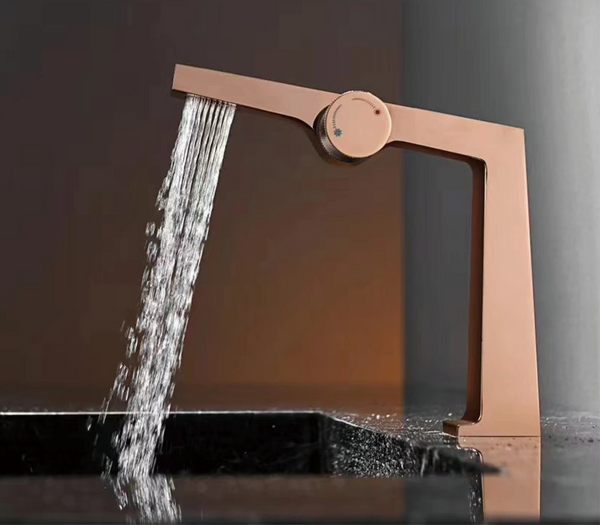 AurumFlow Luxe Różowy Złoty Kran Łazienkowy