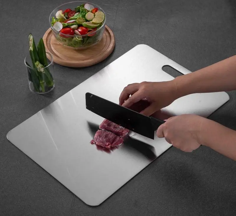 SteelSlice – Dwustronna Deska do Krojenia z Tytanem ze Stali Nierdzewnej 316