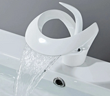 AquaLuce Wodospadowa Bateria Umywalkowa