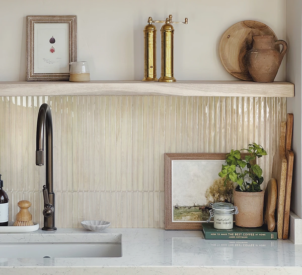 WoodEase Luxe – Drewniana Podłoga i Ściana Samoprzylepne Płytki